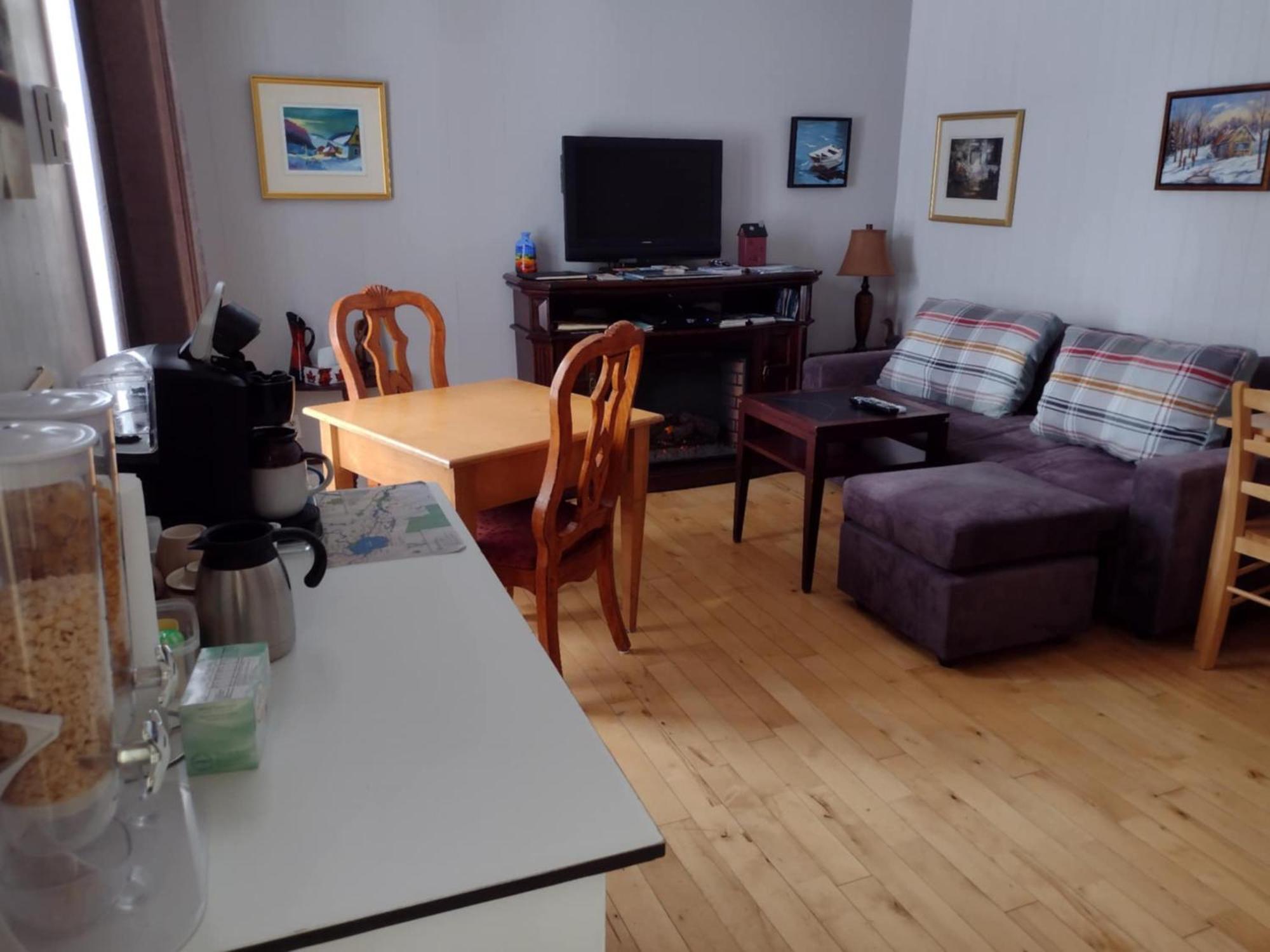 Gite Marie-Claire Petit-Saguenay エクステリア 写真